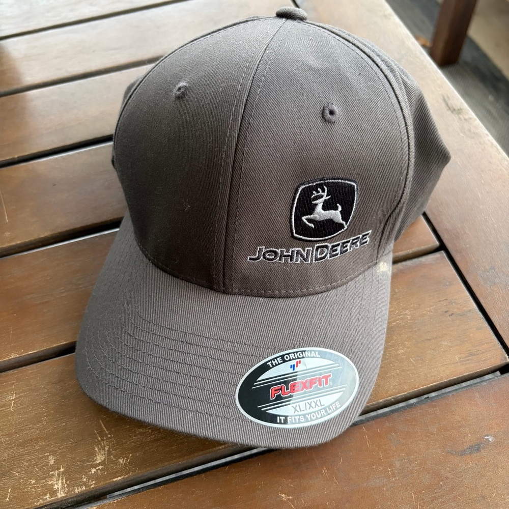 John Deere Flexfit Charcoal Cap with Logo